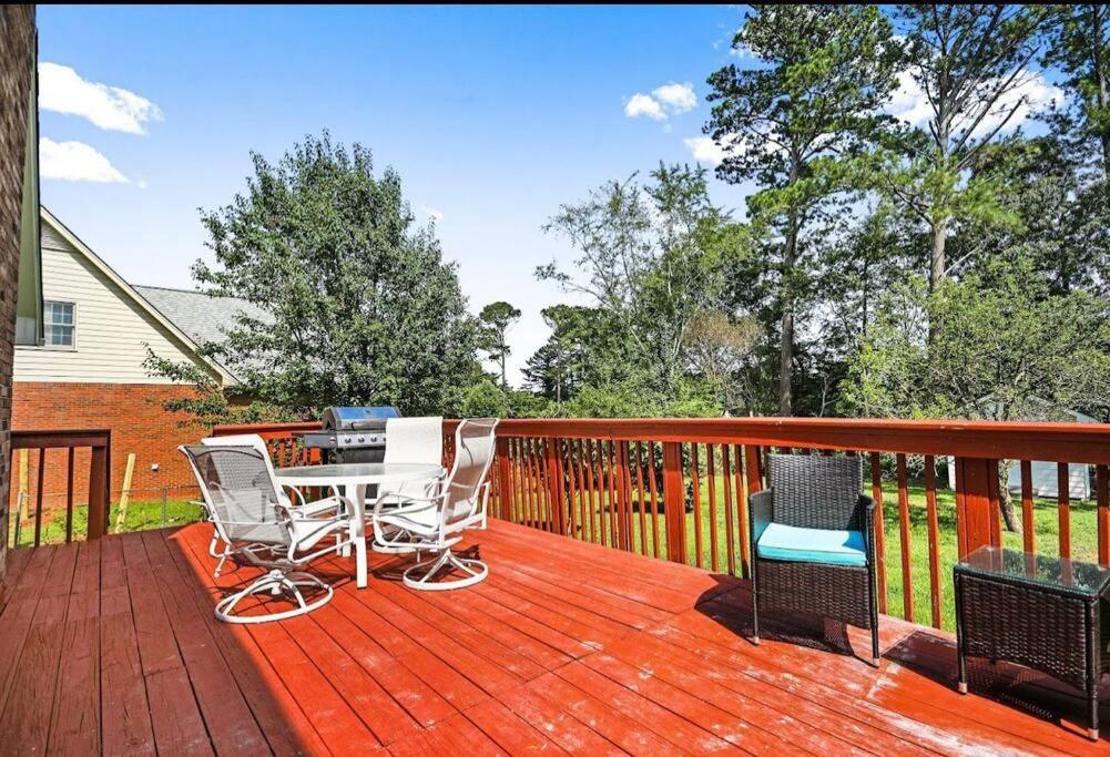 Lovely 5Bed, 3-Fullbath ! 5Min To Free Way I-85 Lawrenceville Buitenkant foto