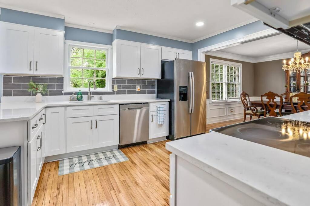 Lovely 5Bed, 3-Fullbath ! 5Min To Free Way I-85 Lawrenceville Buitenkant foto